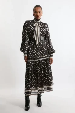 Karen Millen Plus Size Polka Dot Woven Balloon Sleeve Belted Maxi Dress mono Fashion