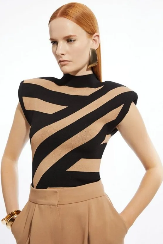 Karen Millen Viscose Blend Jacquard Stripe Power Shoulder Knit Top camel Hot